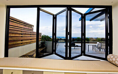 bifold windows 400x250 1