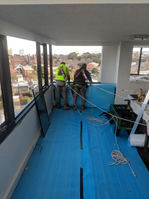 Body Corporate Window Replacement lifting equipment