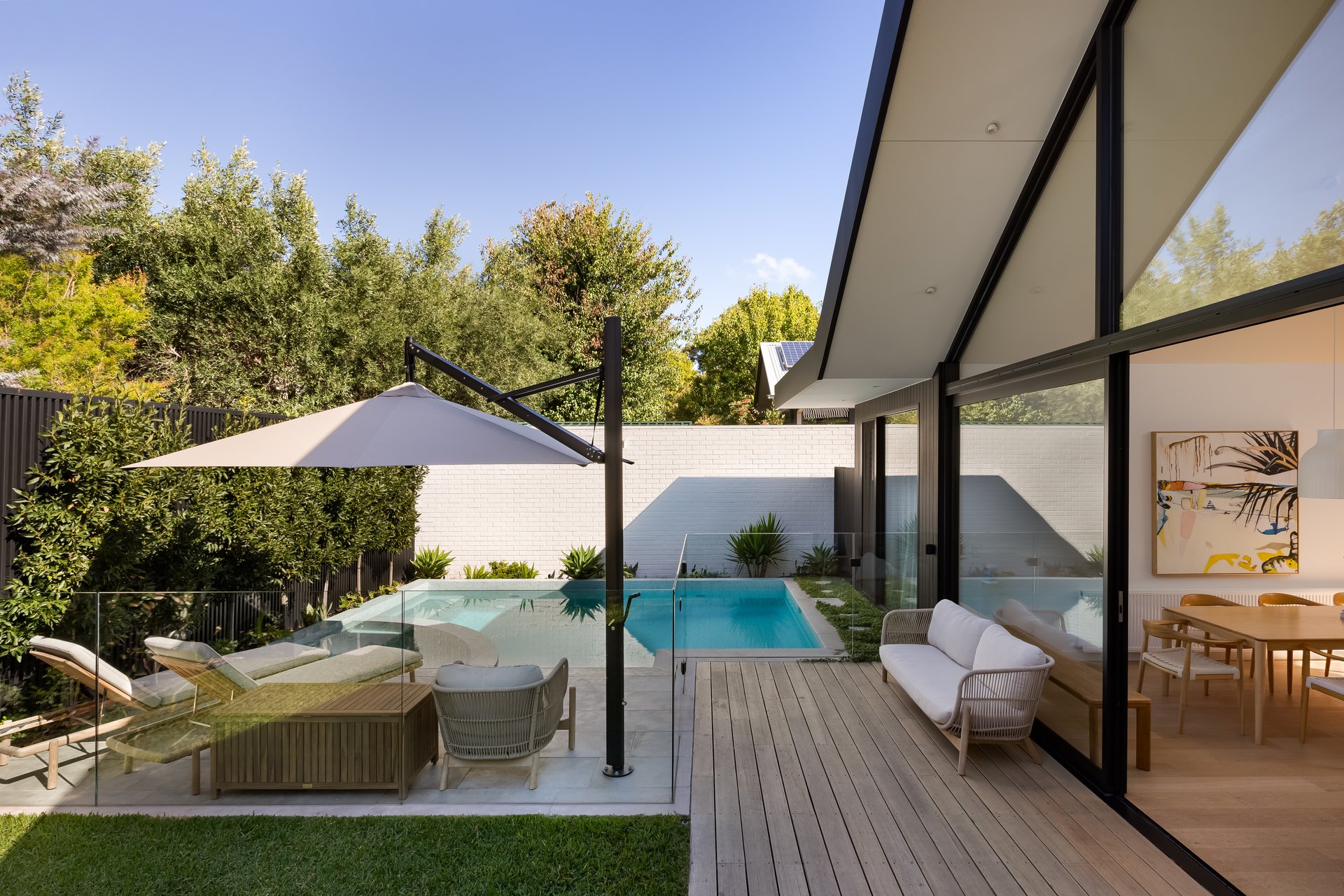 Hamptons Elegance H04